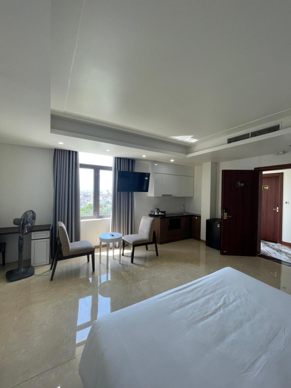 Lotus Hotel & Apartment Hai Phong Eksteriør bilde