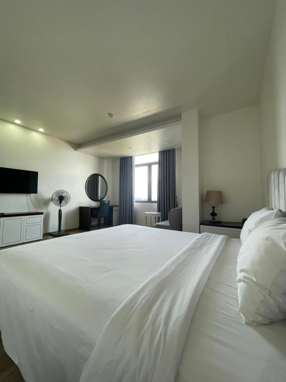 Lotus Hotel & Apartment Hai Phong Eksteriør bilde