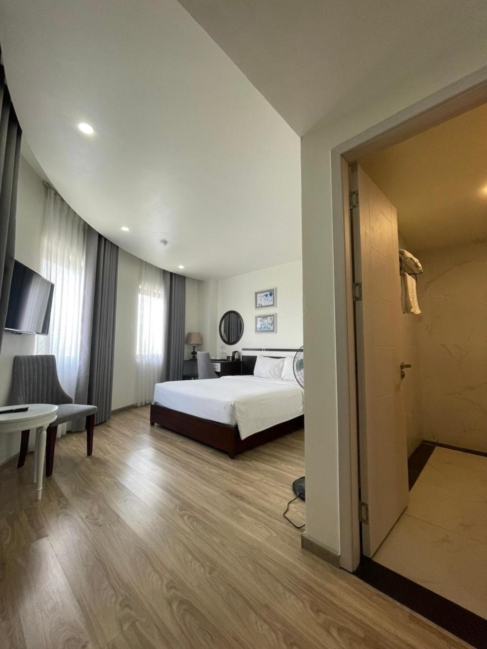 Lotus Hotel & Apartment Hai Phong Eksteriør bilde